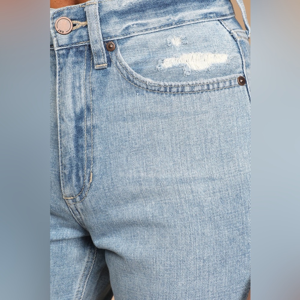 Vibes are Right Light Wash Distressed High Rise Cropped Jeans - Picture 5 of 10